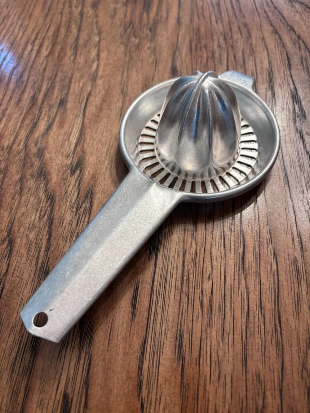 Vintage Foley Aluminum Citrus Juicer Handheld Lemon Orange Juicer Squeezer USA